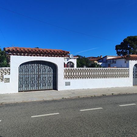 Villa Casa En Miami Platja  Exterior foto